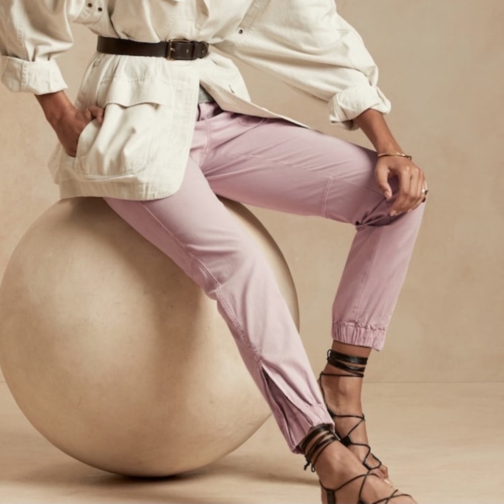 NEW BANANA REPUBLIC SLIM UTILITY  ZIP CUFF PANT - SUPER SOFT COTTON TWILL - PINK